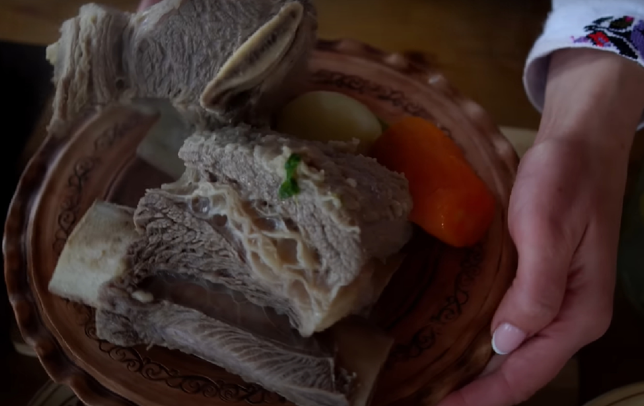 Огірочник або суп з квашеними огірками: старовинний рецепт української першої страви